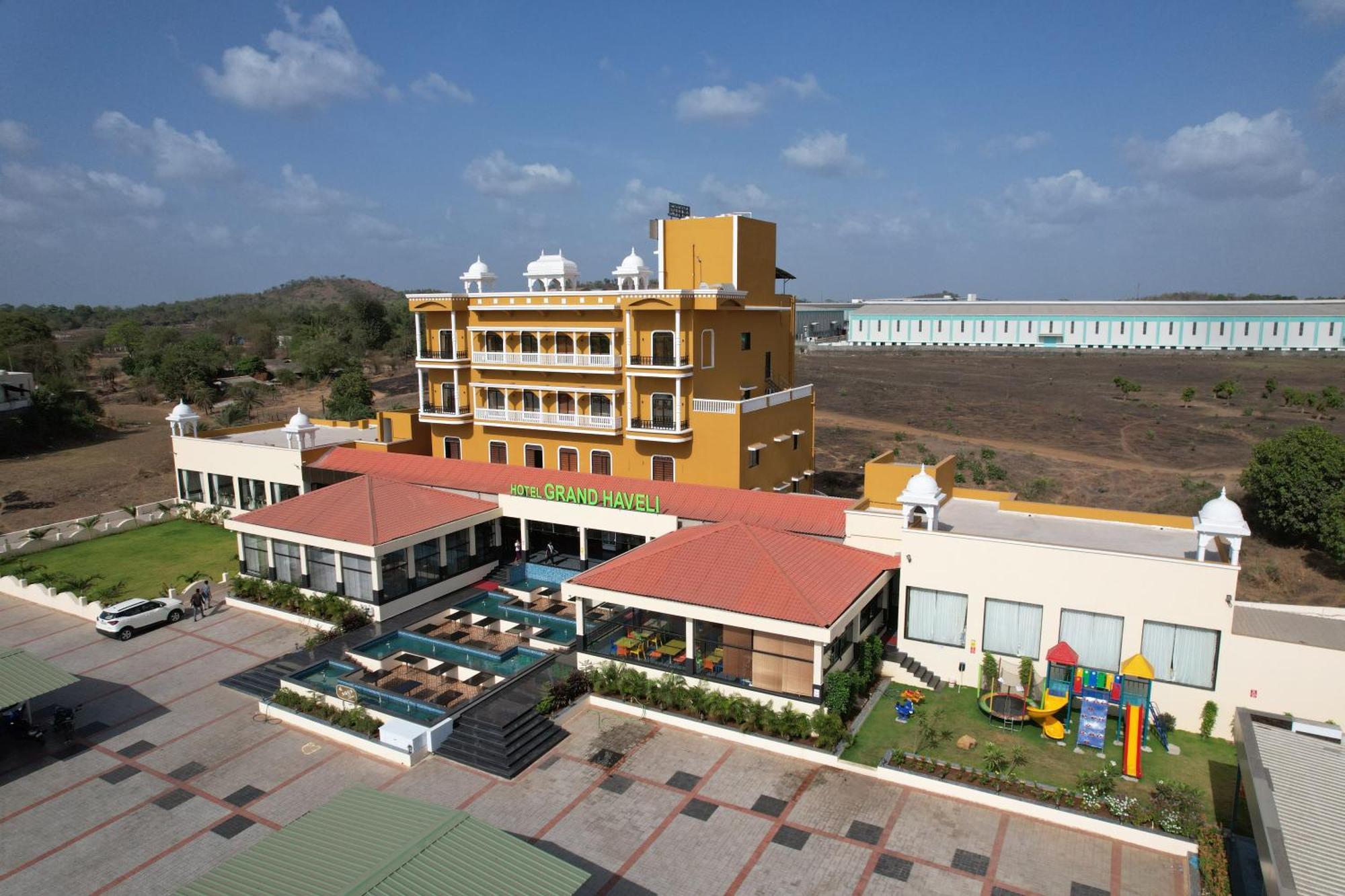 Hotel Grand Haveli Achad Esterno foto