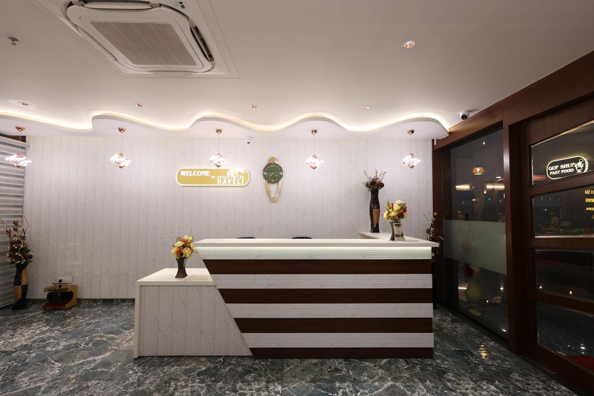 Hotel Grand Haveli Achad Esterno foto